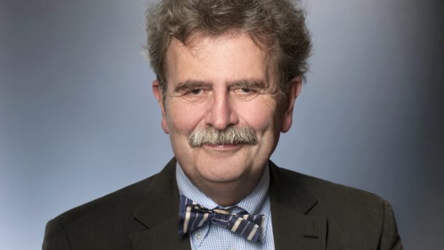 Fachanwalt-Arbeitsrecht-Dr-Kunzmann1280.jpg
