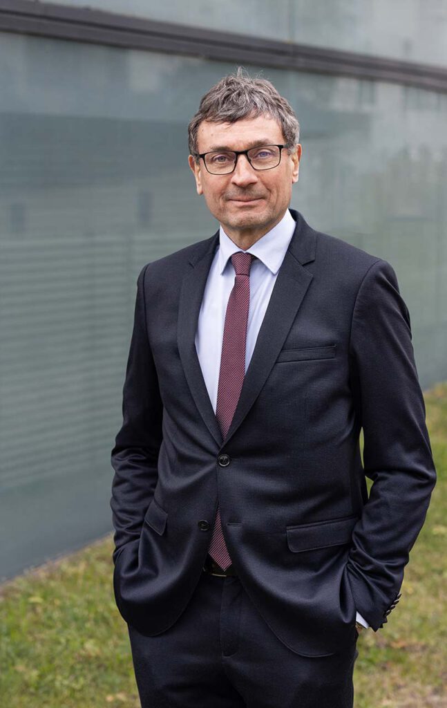Klaus-Kloeker-Rechtsanwalt-Bremen.jpg