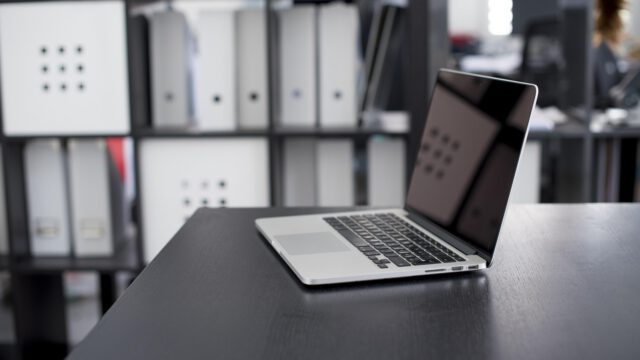 laptop-1846277_1280-264.jpg