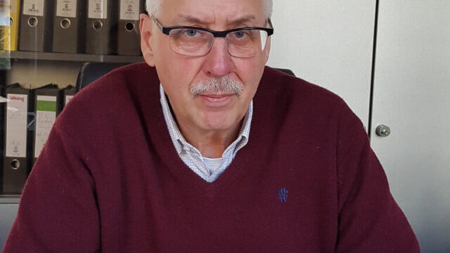 portrait_weinreich_final-768×1024-1.jpg