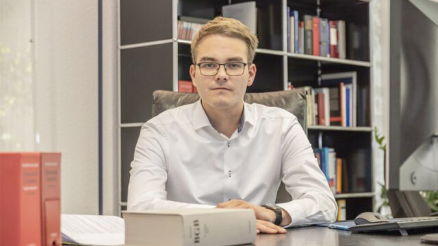 rae-wigger-rechtsanwalt-wigger.jpg