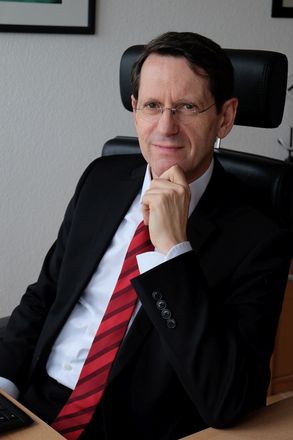 rechtsanwalt-franz-klassen-442h.jpeg