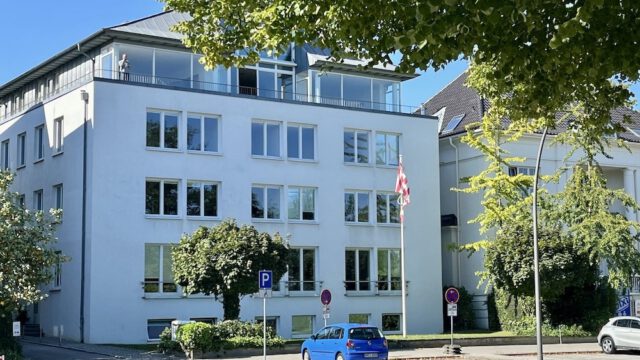 Alster-Rechtsanwaelte-Gebaeude.jpg