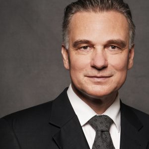 Dubitscher-Sven-300×300-1.jpg