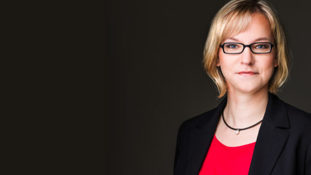 Portrait-Doreen-Schroeder.jpg