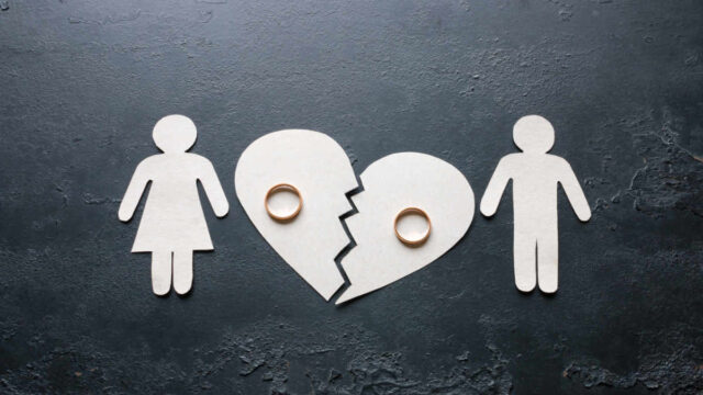 paper family near a broken heart a divorce