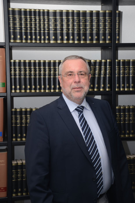 DieterGrningRechtsanwalt.jpg