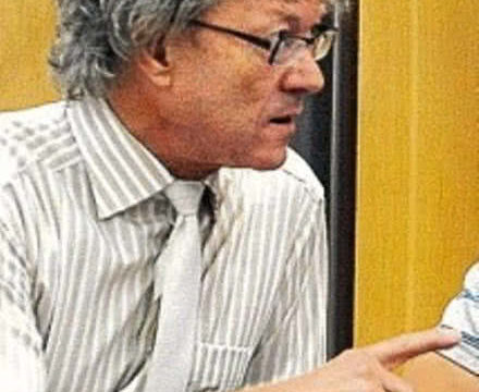 Herr-Hoppe.jpg