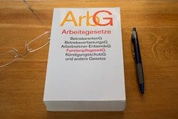 arbeitsrecht_opt.jpg