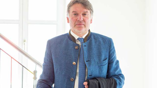 ra_hans_lotter_02.jpg
