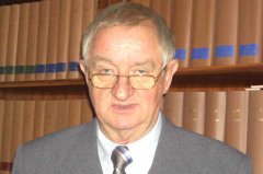 rechtsanwalt-professor-rolf-haase.jpg