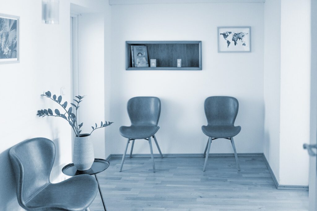 wartezimmer.jpg